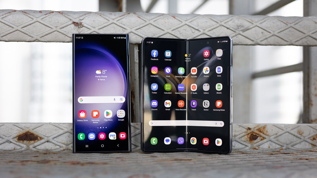Samsung Galaxy S23 Ultra vs. Galaxy Z Fold 4: Choosing the Right Phone